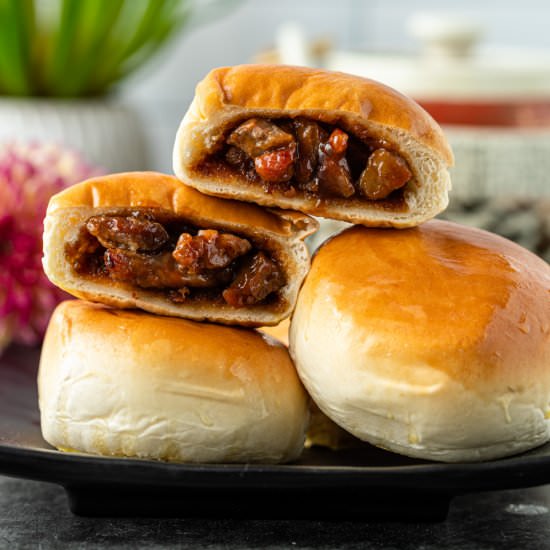Chinese Baked BBQ Pork Buns - Recipe photo by Silk Road Recipes