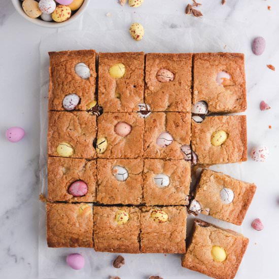 Mini Easter Egg Blondies - Recipe photo by Cakes By Chichi