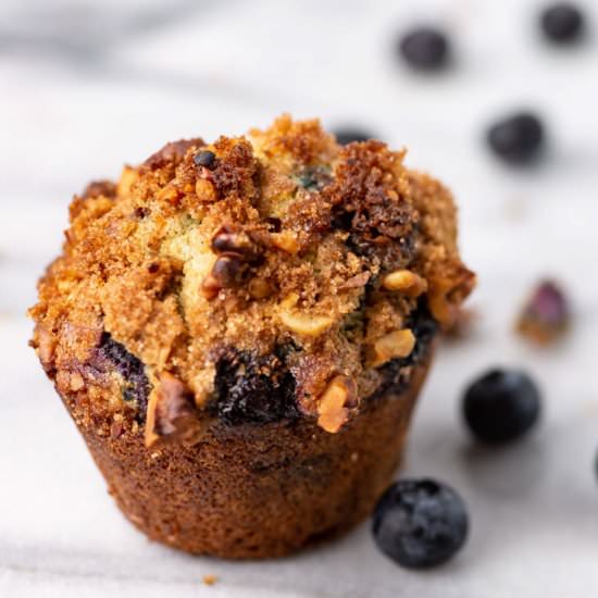 Blueberry Muffins with Crumb Toppin - Recipe photo by Barbara Curry
