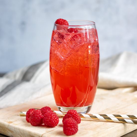 Raspberry Soda - Recipe photo by veggie desserts