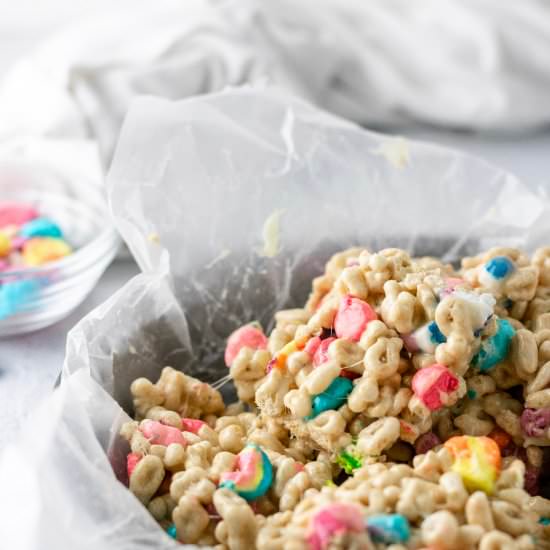 Lucky Charms Treats - Recipe photo by gingersnapsbakingaffairs