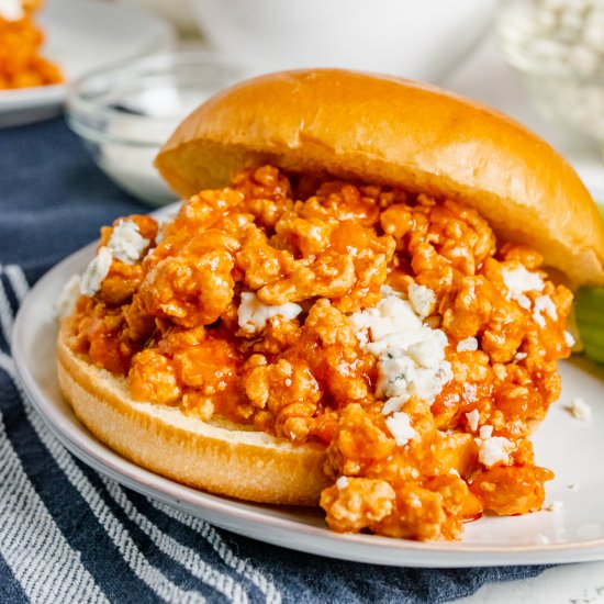 Buffalo Chicken Sloppy Joes - Recipe photo by cupcakesandkalechips