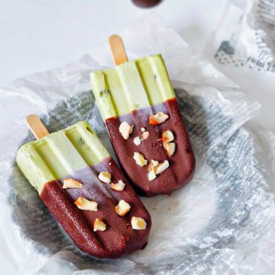 Creamy Chocolate Chips Popsicles - Recipe photo by aznjenny28