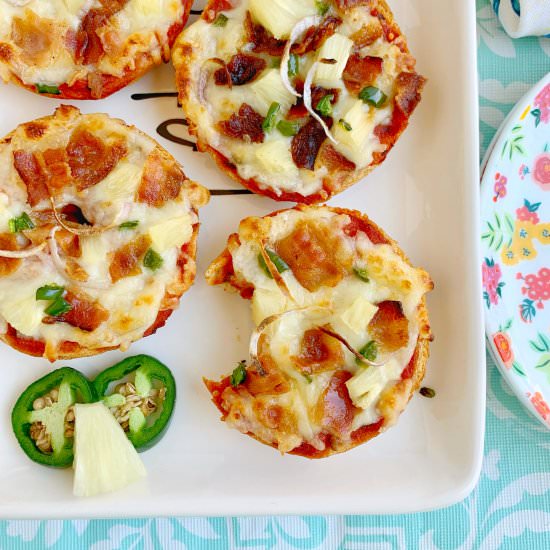 Hawaiian Pizza Bagel Bites - Recipe photo by Theyummymuffin