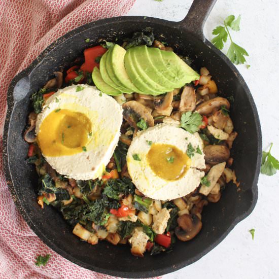 Vegan breakfast hash - Recipe photo by DamnTastyVegan