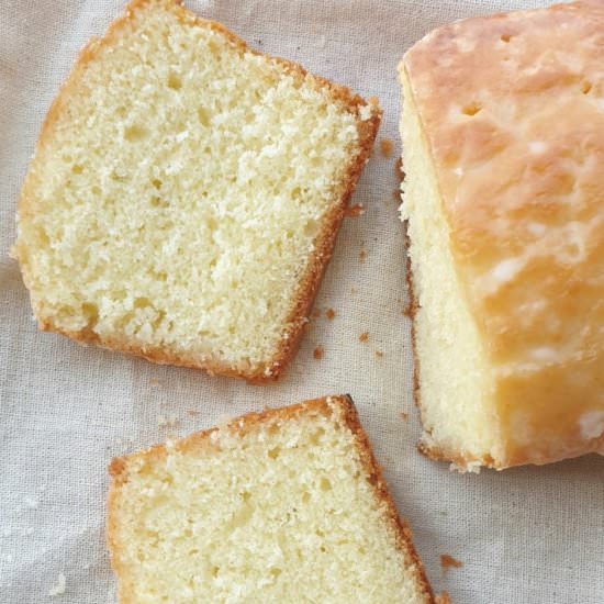 Lemon loaf cake - Recipe photo by Flours n frostings