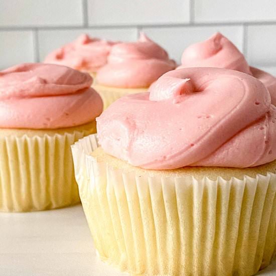 Magnolia Bakery Copycat Cupcakes - Recipe photo by bklynactivemama