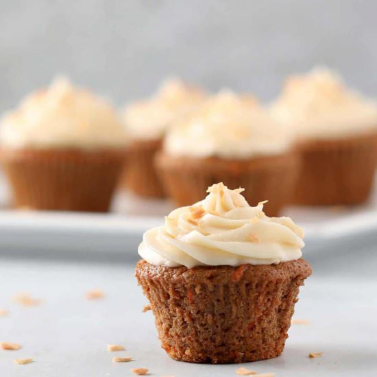 Vegan Carrot Cake Cupcakes - Recipe photo by paperandheart