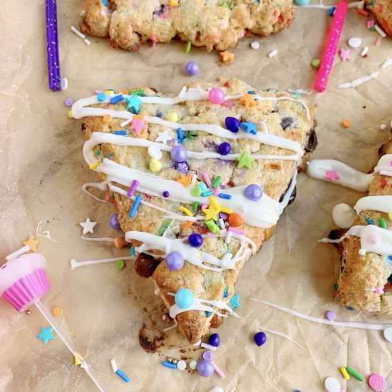 Triple Chip Birthday Scones - Recipe photo by Theyummymuffin