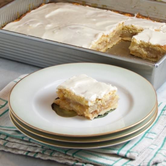 Pear-Apple Pie Bars - Recipe photo by thebrookcook.wordpress.com
