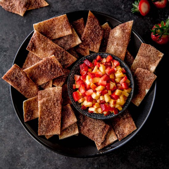 Fruit Salsa with Cinnamon Chips - Recipe photo by InquiringChef