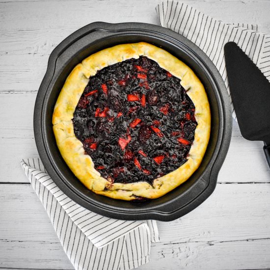 Tart Berry Pie - Recipe photo by mealsandmilemarkers