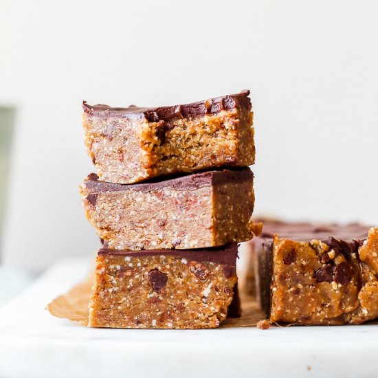 Vegan Cookie Dough Energy Bars - Recipe photo by upbeetkitchen