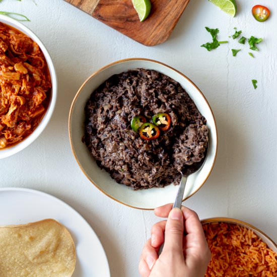 Easy Refried Black Beans (20 Mins!) - Recipe photo by maddysavenue