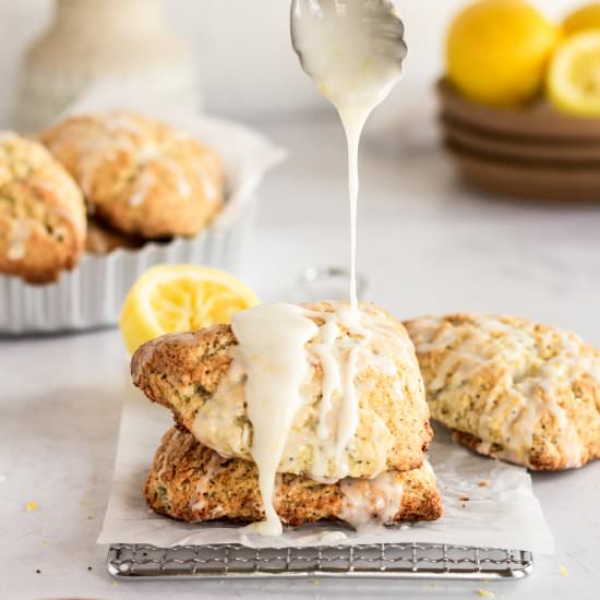 Lemon Poppy Seed Scones - Recipe photo by bake and bacon