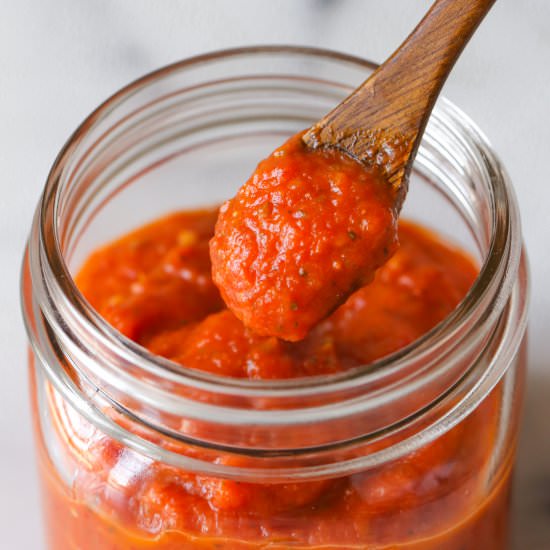 Roasted Tomato Pizza Sauce - Recipe photo by lovelylittlekitchen