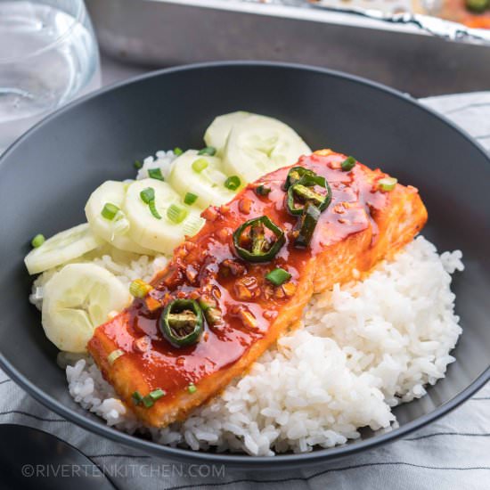 Baked Spicy Salmon with Gochujang - Recipe photo by Rivertenkitchen