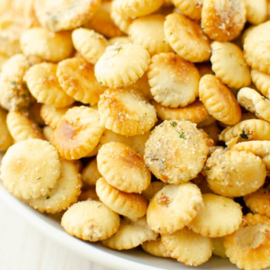 Parmesan Ranch Oyster Crackers - Recipe photo by fakeginger