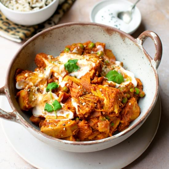 Jackfruit Curry in under 60 Minutes - Recipe photo by veganpunks