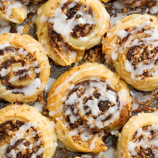Puff Pastry Cinnamon Rolls - Recipe photo by dailydish