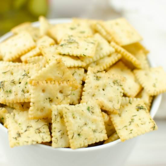 Dill Pickle Saltines - Recipe photo by fakeginger