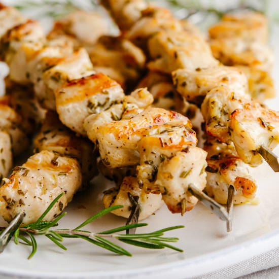 Chicken Kabobs in the Oven - Recipe photo by PinchandSwirl