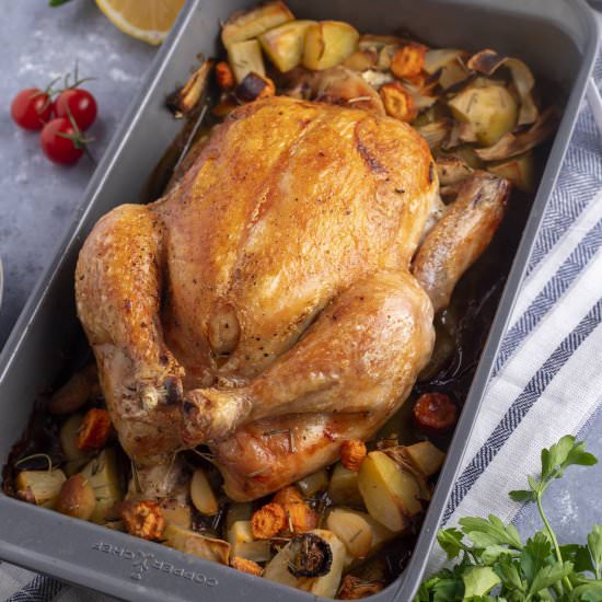 Roasting Chicken on Top of Stuffs - Recipe photo by yummology