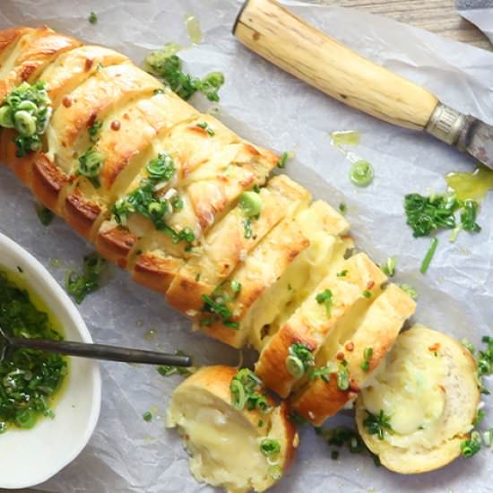 Cheesy Garlic Bread with Brie - Recipe photo by Recipe Winners