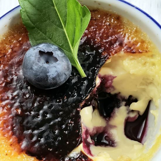 Blueberry Creme Brulee - Recipe photo by RaspberriesAndKohlrabi