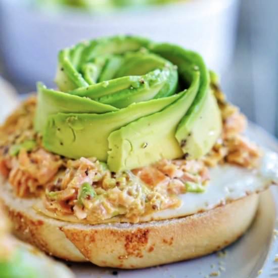 Easy Baked Salmon Sandwich - Recipe photo by aznjenny28
