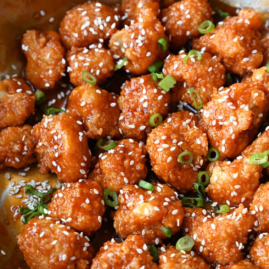 Vegan Baked Orange Cauliflower - Recipe photo by Savory Bites