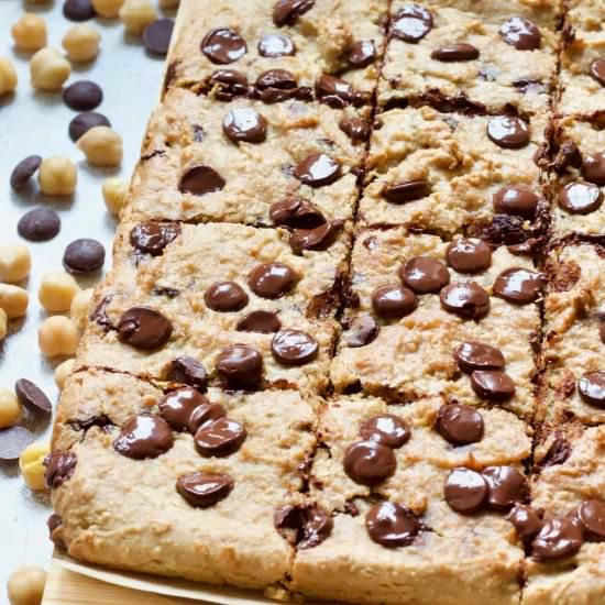 Vegan Chickpea Blondies - Recipe photo by joskitchenlarder