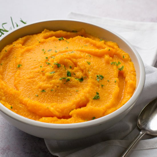 Carrot and Swede (Rutabaga) Mash - Recipe photo by thevegspace