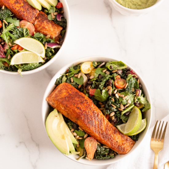 Blackened Salmon Salad - Recipe photo by amandawilens