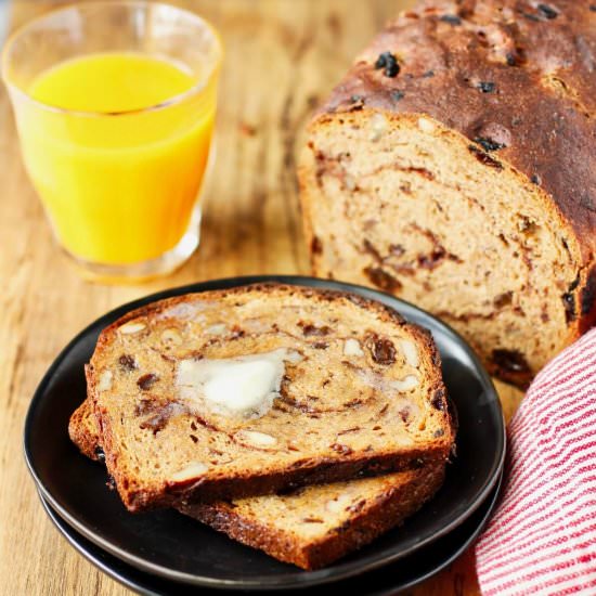 Cinnamon Raisin Bread - Recipe photo by karenskitchenstories