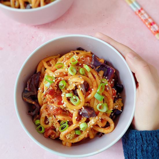 Bacon and Egg Udon Noodles - Recipe photo by cookcookgo