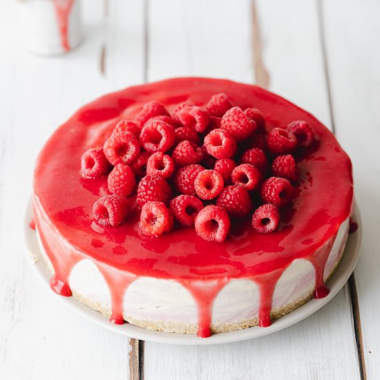 Vegan Raspberry Cheesecake - Recipe photo by addictedtodates