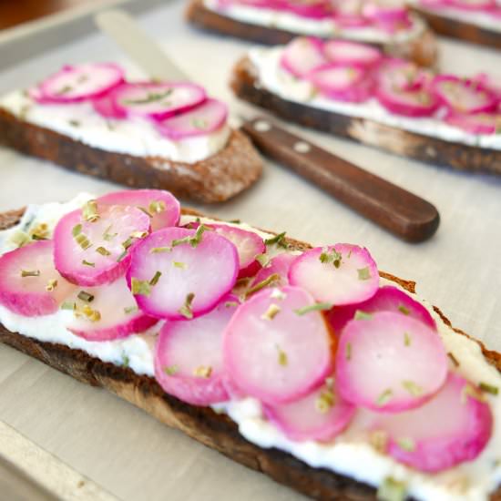Roasted Radish & Herb Ricotta Toast - Recipe photo by gastronotherapy