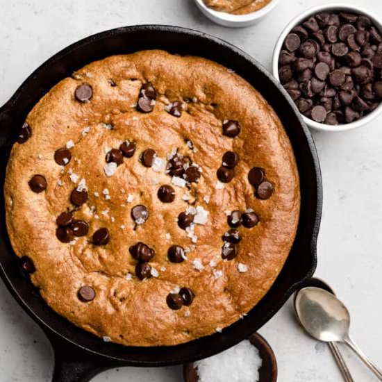 Healthy Cookie Skillet - Recipe photo by erinliveswhole