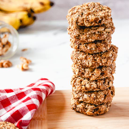 Vegan Banana Oatmeal Cookies - Recipe photo by Plant-Powered Cooking