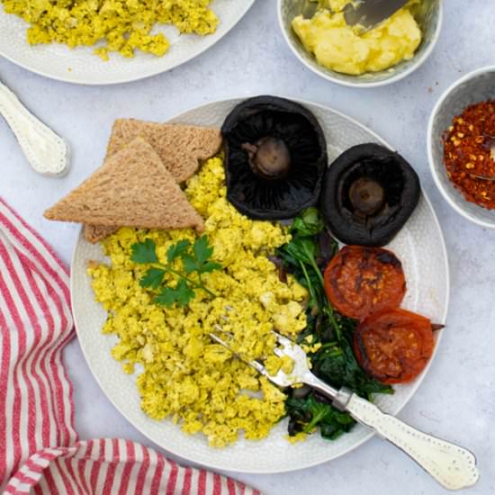 Tofu Breakfast Scramble [vegan] - Recipe photo by theflexitarian