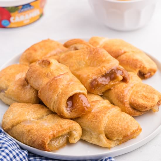 Caramel Apple Pie Crescents - Recipe photo by simplystacie