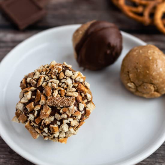 Peanut Butter Protein Balls - Recipe photo by piece.of.lulu