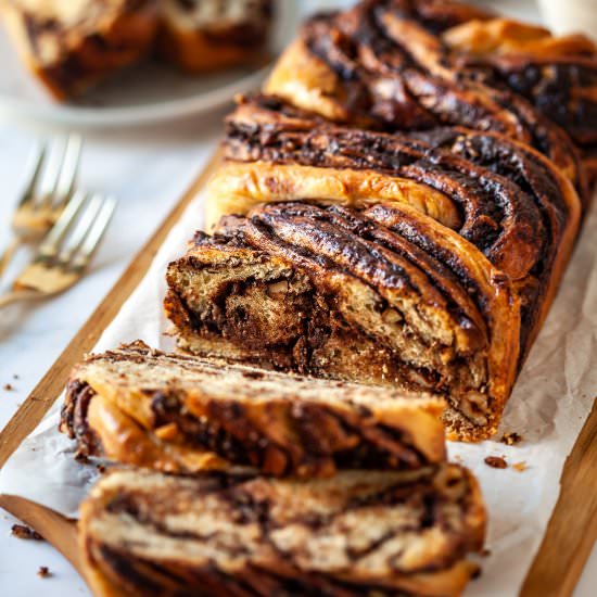 Easy Vegan Chocolate Babka - Recipe photo by vibrantplate