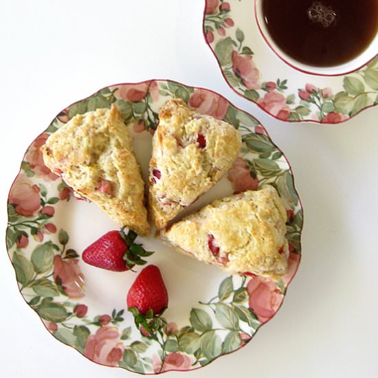 Fresh Strawberry Scones - Recipe photo by delightfulrepast