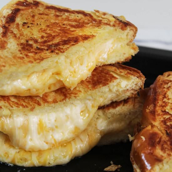 Grilled cheese sandwich - Recipe photo by hornoMX