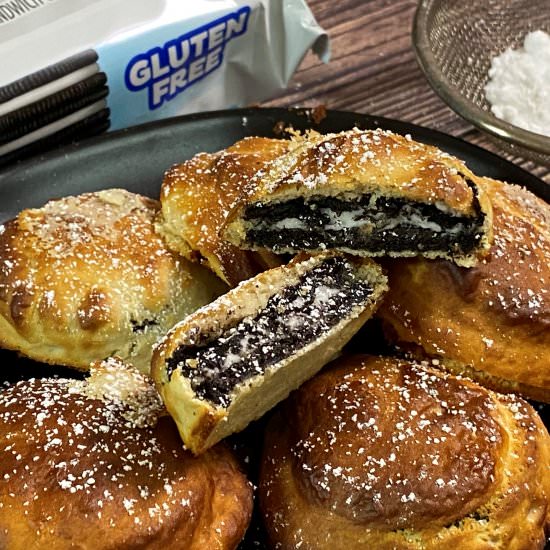 Gluten Free Air Fryer Oreos - Recipe photo by savorysaver
