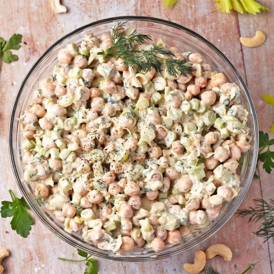 Creamy chickpea salad (vegan) - Recipe photo by veganwithgusto