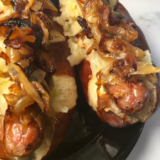 Air Fryer Brats - Recipe photo by summeryule.com