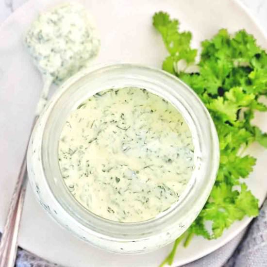 Herb Yoghurt Sauce - Recipe photo by SweetCaramelSunday